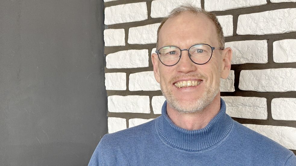 Pastor Axel Gärtner plant eine neue Kirchengemeinde in Moordorf. Foto: Holger Janssen