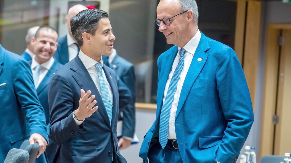 „Wenn wir eine Wirtschaft für die kommenden Jahrzehnte aufbauen wollen, können wir das nicht mit einem Budget aus den 1990er-Jahren tun“, sagt der niederländische Ministerpräsident Rob Jetten. Foto: Michael Kappeler/dpa
