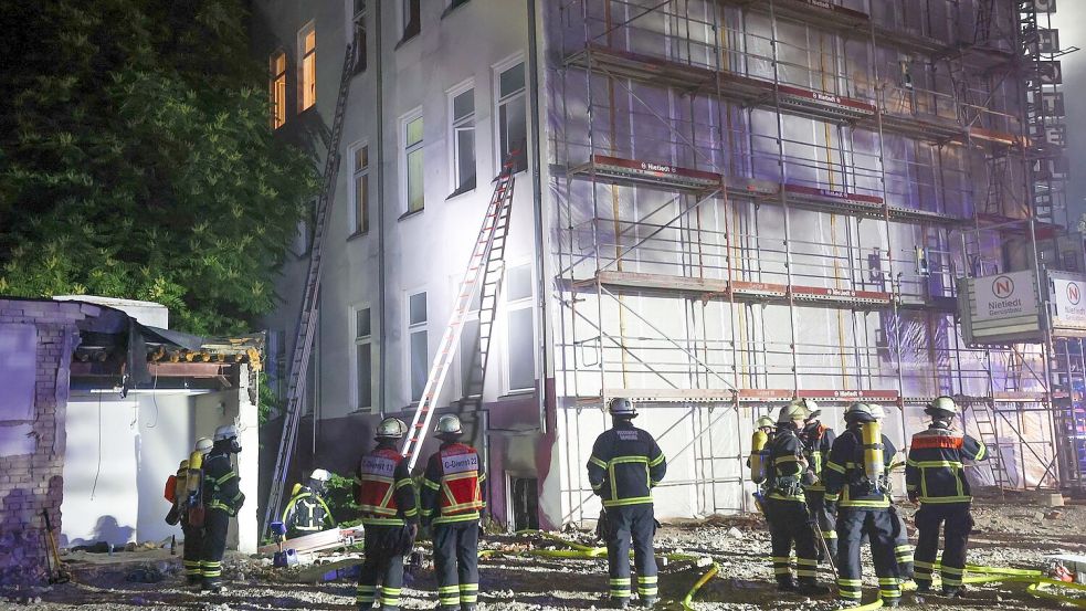Bei dem Brand in der Nähe des Hamburger Hauptbahnhofs wurden 14 Menschen verletzt. Foto: Bodo Marks