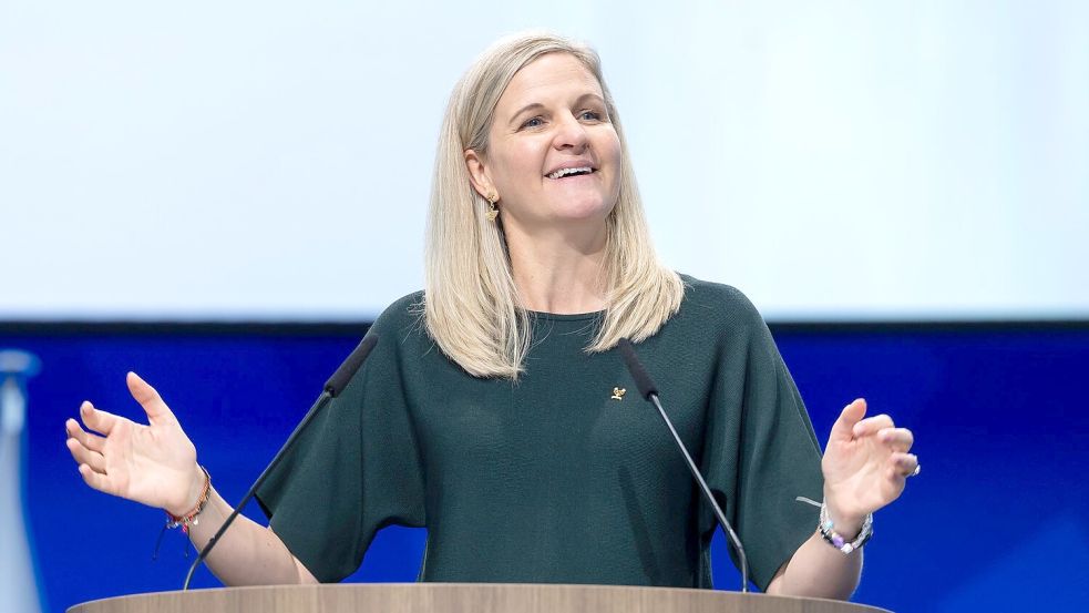 IOC-Präsidentin Kirsty Coventry reformiert die Olympia-Vergabe. Foto: Cyril Zingaro/KEYSTONE/dpa
