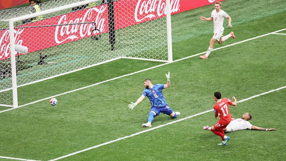 Türoffner für die Schweiz: Vargas erzielt das 1:0. Foto: Kaleb Tatum