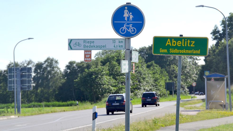 Ab der Kreuzung Schöpfwerkstraße/Gewerbegebiet Georgsheil soll die Bundesstraße 210 im Jahr 2027 saniert werden. Foto: Aiko Recke