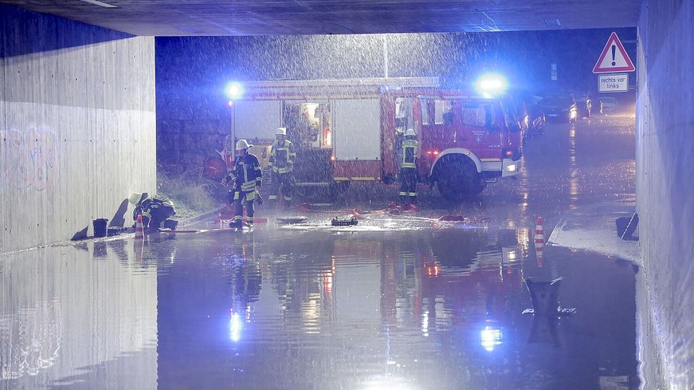 Teils heftige Gewitter mit Starkregen, Hagel und Sturmböen sind über Teile Bayerns hinweggezogen. Foto: Fotoreport-DB/extremwetter.tv /