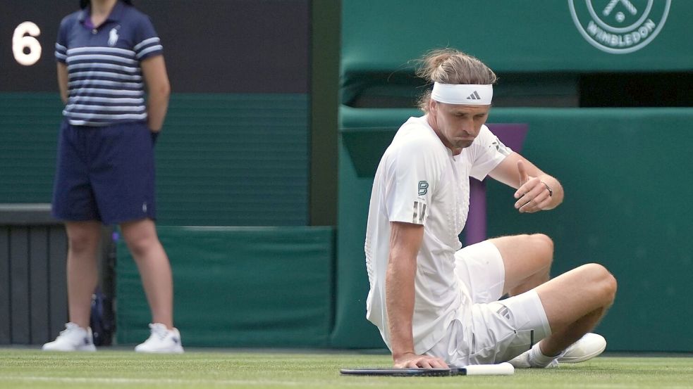 Ein Sturz beeinträchtigte Alexander Zverev nicht. Foto: Maja Smiejkowska