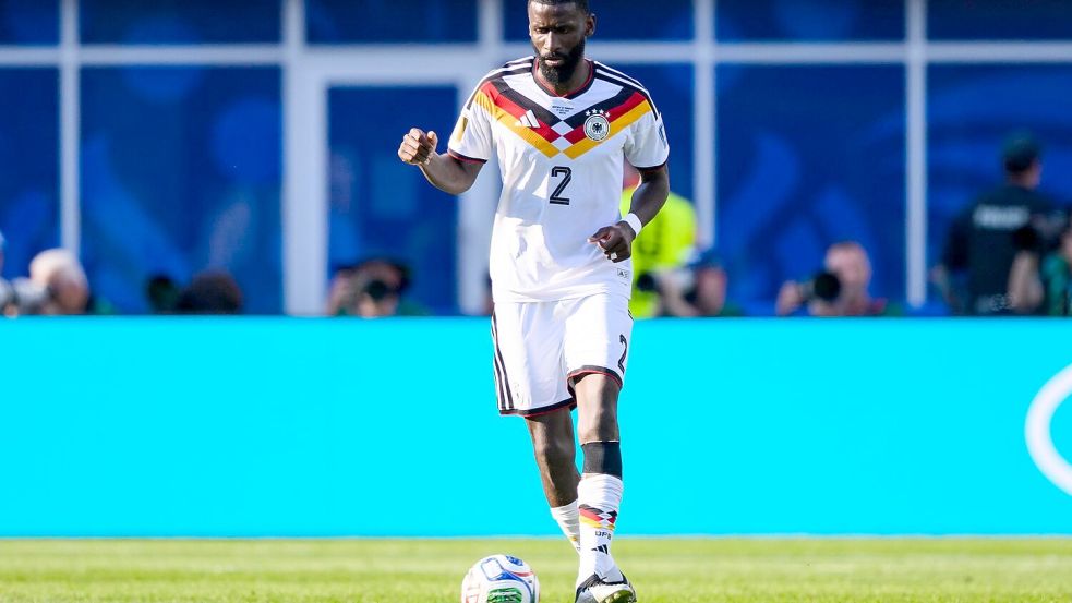 Antonio Rüdiger will im Urlaub viel nachdenken. (Archivbild) Foto: Tom Weller