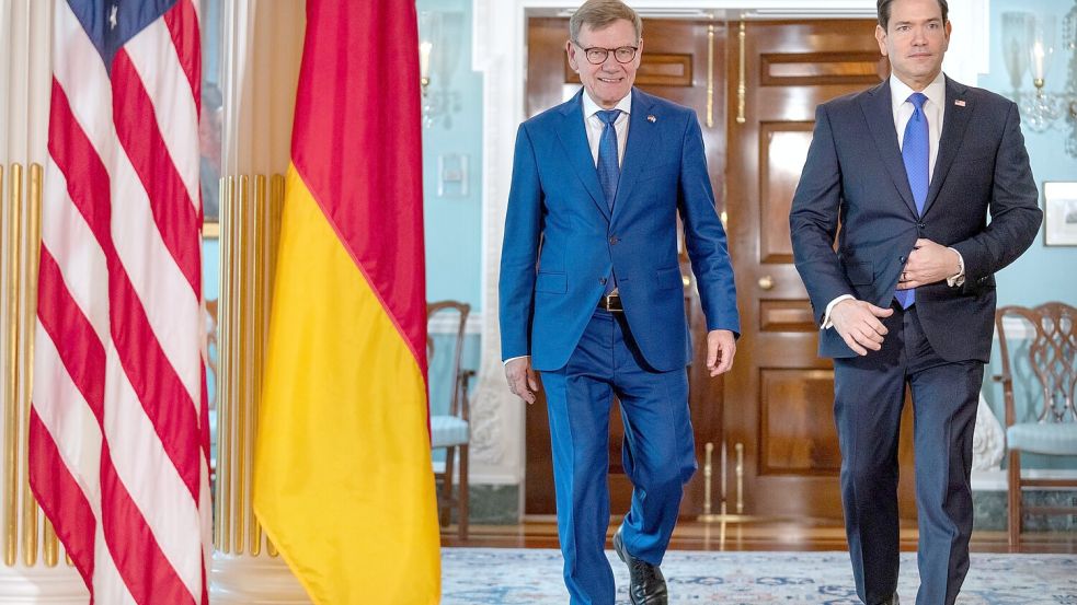 Außenminister Johann Wadephul (CDU) machte auf dem Weg zu seiner mehrtägigen Südamerikareise einen Zwischenstopp bei seinem US-Kollegen Marco Rubio in Washington. Foto: Mark Schiefelbein