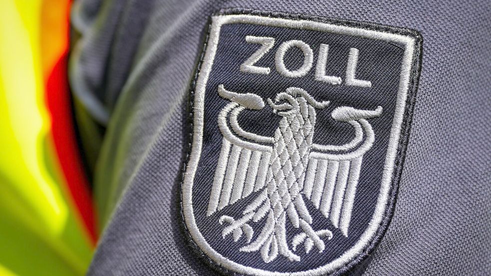 Am Flughafen BER hat der Zoll einen Reisenden mit 16 Kilogramm Ketamin im Gepäck erwischt. (Foto: Archiv) Foto: Soeren Stache