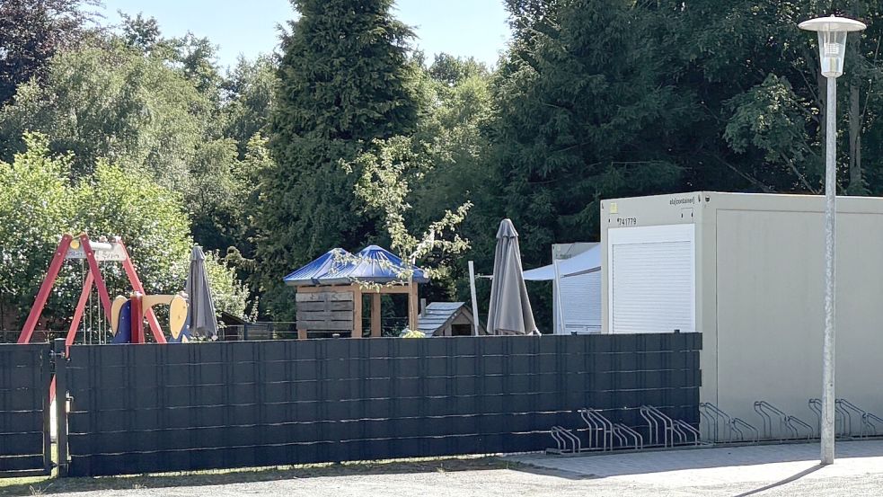 In die Container der DRK-Krippe in Neu-Ekels war Wasser eingedrungen. Foto: Aiko Recke