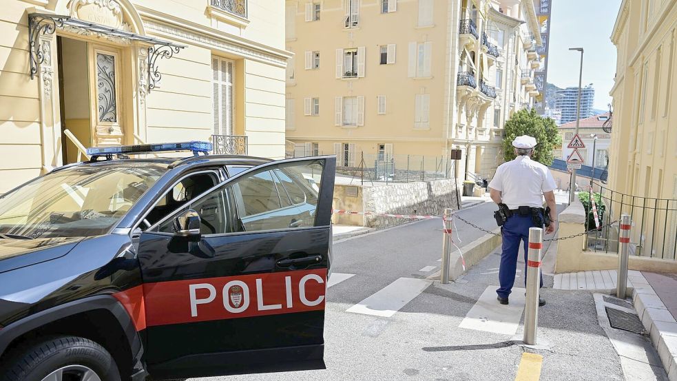 Die Verdächtige, die sich als Mann verkleidet hatte, wird mit internationalem Haftbefehl gesucht. (Archivbild) Foto: Philippe Magoni