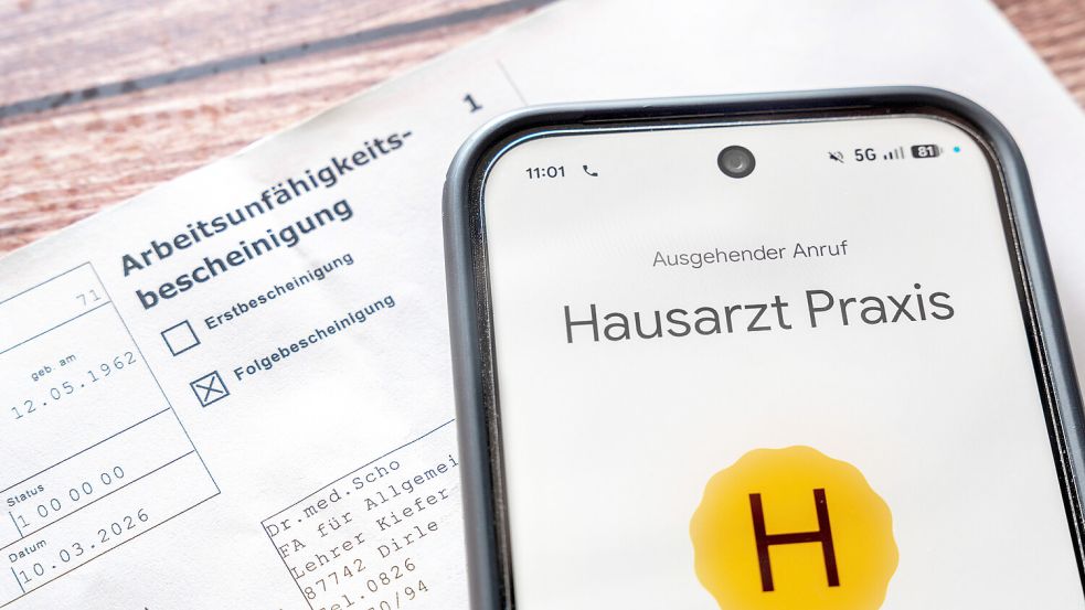 Eine telefonische Krankschreibung beim Hausarzt ist bald nicht mehr möglich. Damit will die Bundesregierung den hohen Krankenstand bekämpfen. Foto: Imago/Bihlmayerfotografie