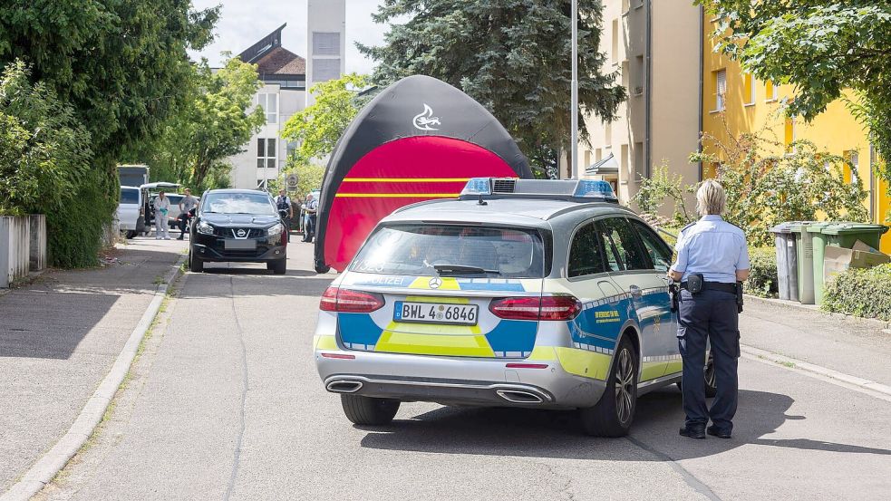 Die schwer verletzte Frau starb später im Krankenhaus. Foto: Philipp von Ditfurth/dpa
