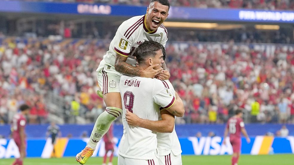 Spanien steht im Viertelfinale der WM. Foto: Julio Cortez