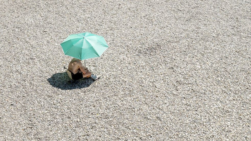 In Deutschland wird es am Wochenende bis zu 36 Grad warm. Foto: Peter Kneffel