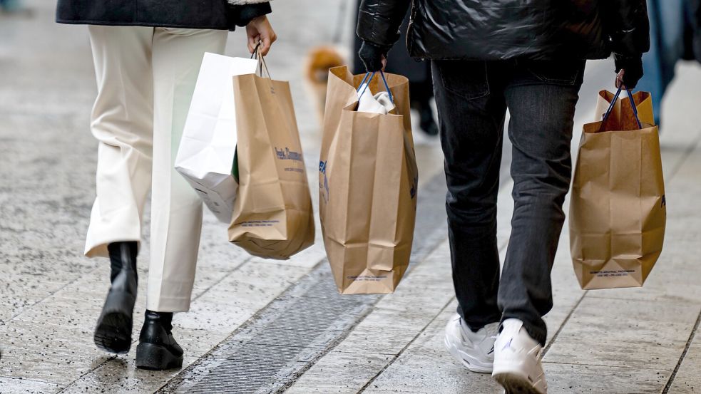 Der Sonntag dient in Deutschland der Erholung, lediglich in Ausnahmefällen darf geshoppt werden. Foto: picture alliance/dpa | Fabian Sommer