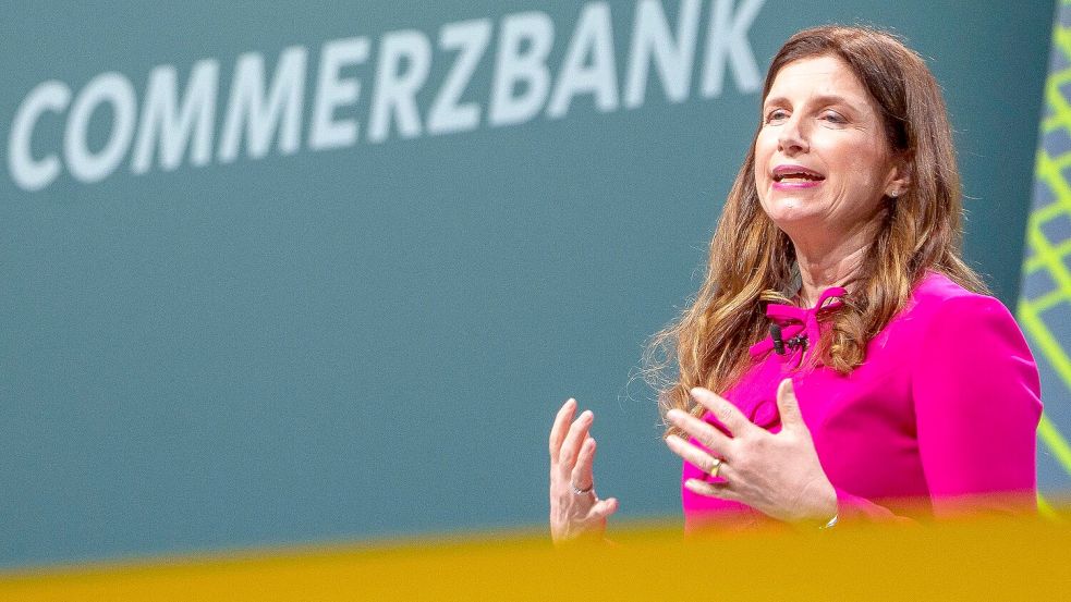 Wehrt sich seit fast zwei Jahren gegen eine Übernahme: Commerzbank-Chefin Bettina Orlopp. (Archivbild) Foto: Andreas Arnold