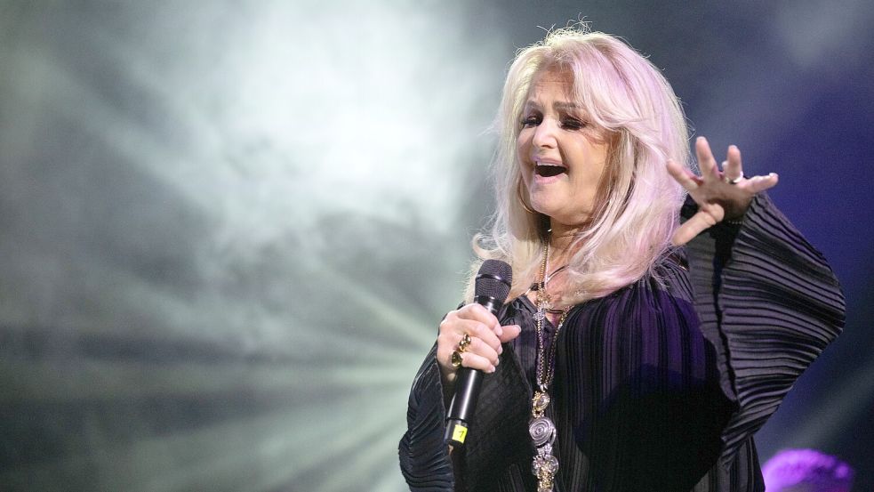 Die bekannte Sängerin Bonnie Tyler ist im Alter von 75 Jahren verstorben. Foto: dpa/Sebastian Gollnow