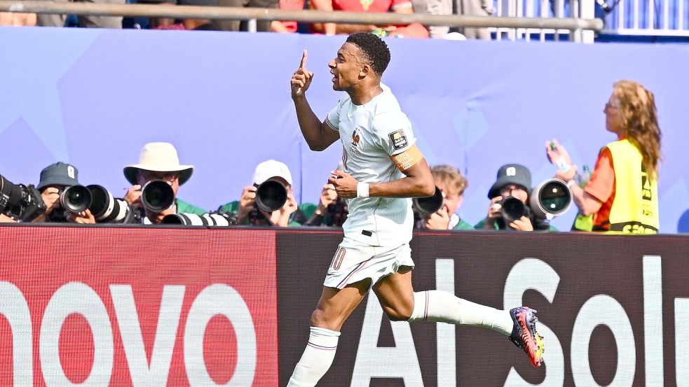 Kylian Mbappé erzielte sein insgesamt 20. WM-Tor. Foto: Tom Weller/dpa