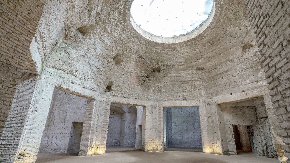 Der achteckige Saal des Kaiserpalastes Domus Aurea – unter der Erde, aber mitten in Rom. Foto: Zoonar.com/Steve Heap