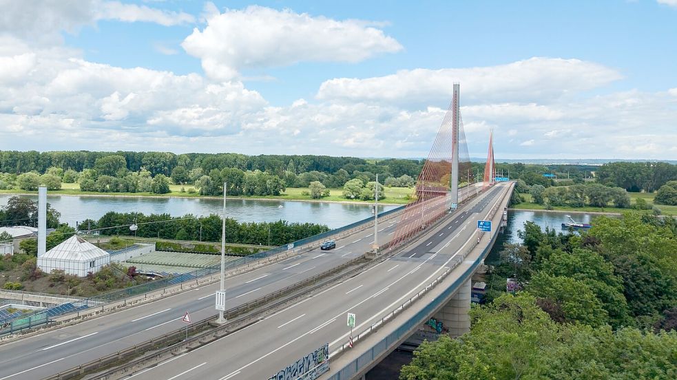 Immer wieder sorgt die Sperrung maroder Brücken für Aufsehen. (Archivbild) Foto: Benjamin Westhoff