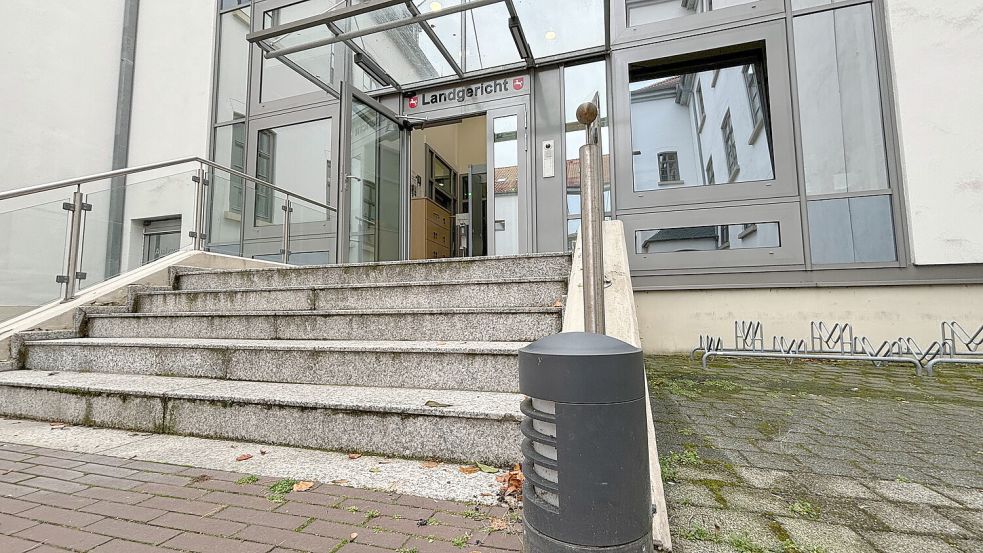 Das Auricher Landgericht. Foto: Romuald Banik