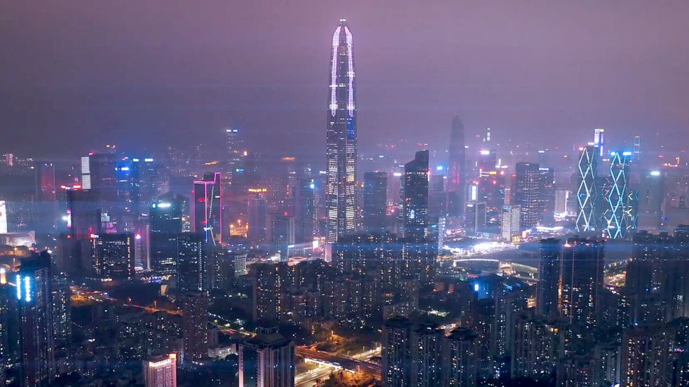 Blick auf Shenzhen, dem Silicon Valley Chinas. Es gibt auf der Reise eine exklusive Stadtführung mit Informationen, die es nicht zu kaufen gibt. Foto: Senz