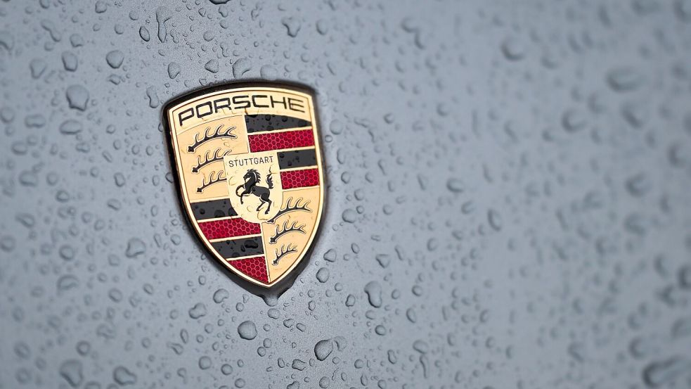 Bei Porsche wird aktuell über ein zweites Sparpaket verhandelt. (Archivbild) Foto: Christoph Schmidt