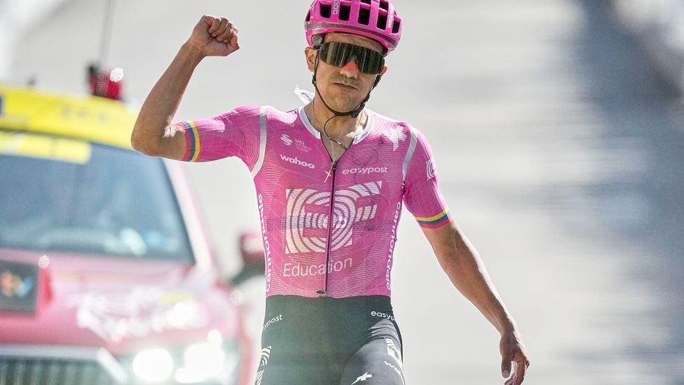 Der insgesamt zweite Tour-Etappensieg von Carapaz. Foto: Mosa’ab Elshamy