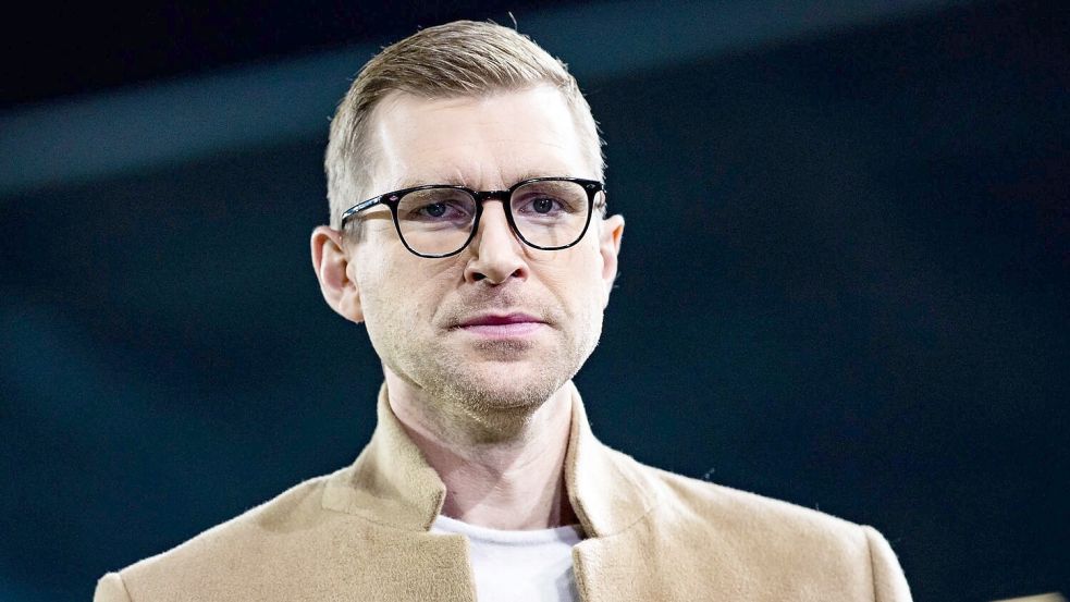 Gewann mit der Nationalmannschaft 2014 den WM-Pokal: Per Mertesacker. (Archivbild) Foto: Tom Weller