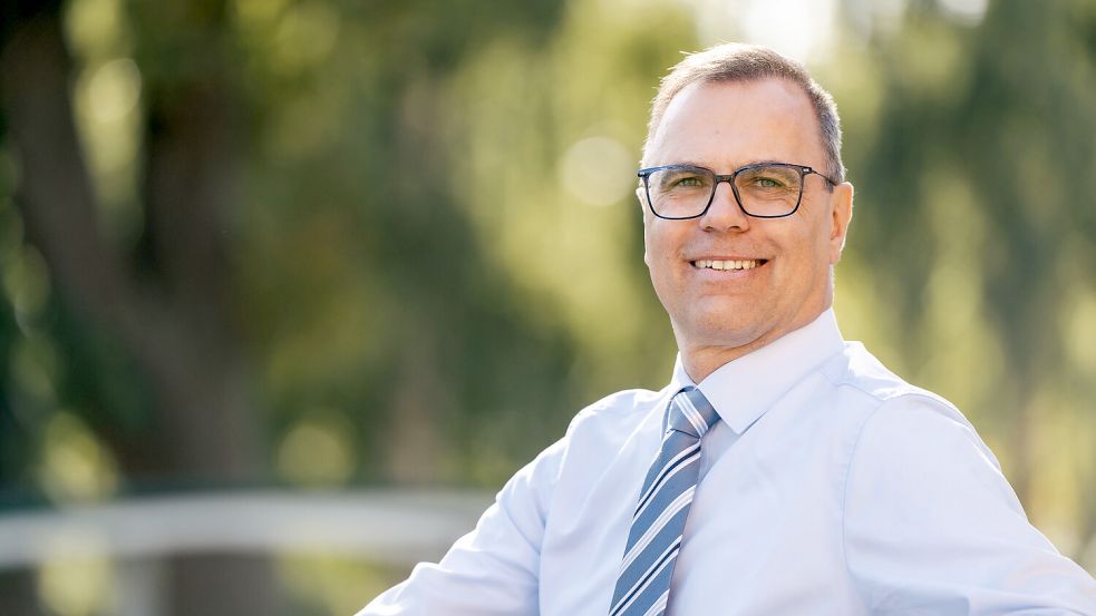Sascha Ukena (SPD) möchte Bürgermeister von Hinte werden. Foto: privat