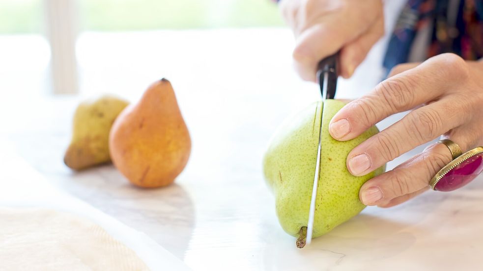 Auch als Frischobst schmeckt die Birne einfach lecker. Foto: Pixabay/Jill Wellington