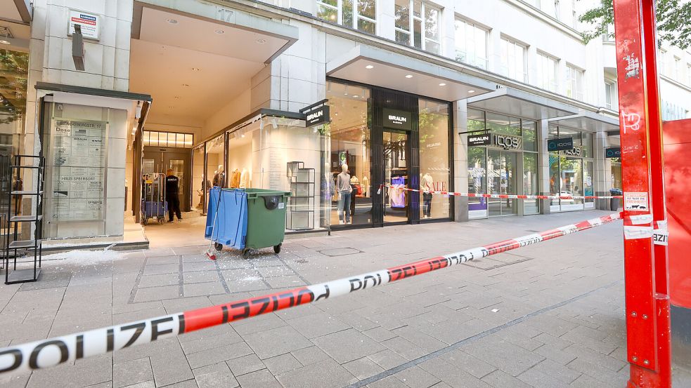 Bei der Explosion der Handgranate wurden keine Menschen verletzt. Foto: Bodo Marks/dpa