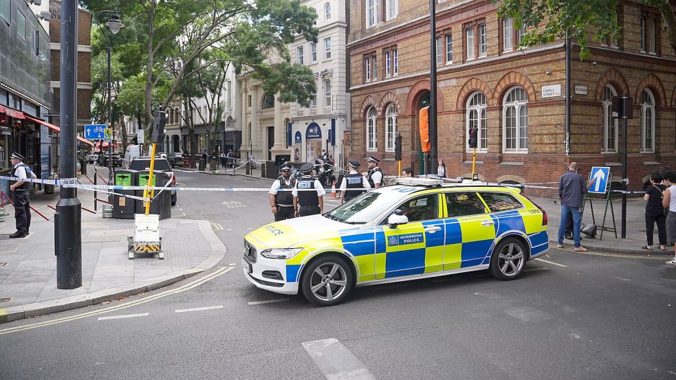 Mehrere Menschen wurden am Mittwoch in London niedergestochen. Foto: James Manning
