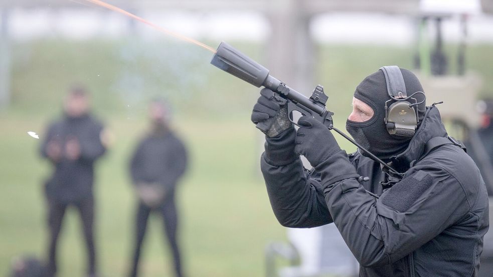 Abschuss einer Drohne: Wie gut ist Deutschland auf Vorfälle wie in Leipzig vorbereitet? Foto: Boris Roessler