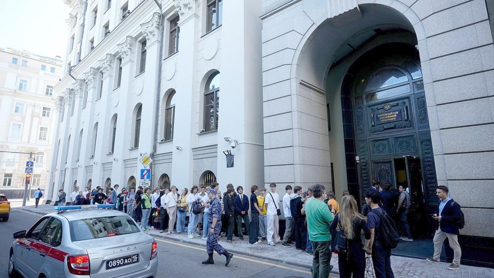 Der liberalen russischen Oppositionspartei Jabloko droht ein Ausschluss von der Parlamentswahl im September. Foto: Pavel Bednyakov