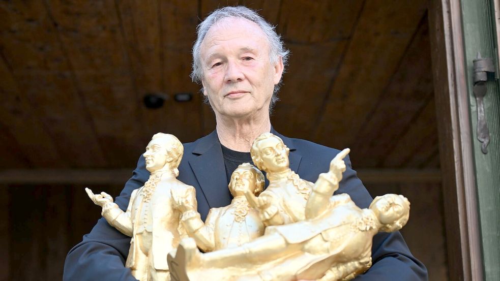 Der Konzeptkünstler ist bekannt für Figuren von bekannten Persönlichkeiten. (Archivbild) Foto: Barbara Gindl