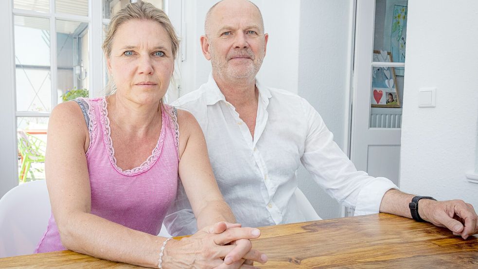Nicola und Arno Brickenkamp setzen sich für Menschen ohne ausreichende Gesundheitsversorgung ein. Auf den Straßen Osnabrücks und in der ganzen Welt. Foto: Denise Matthey