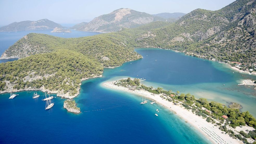 Fethiye ist ein beliebter Ausflugsort für Touristen. (Archivbild) Foto: He Canling/XinHua/dpa