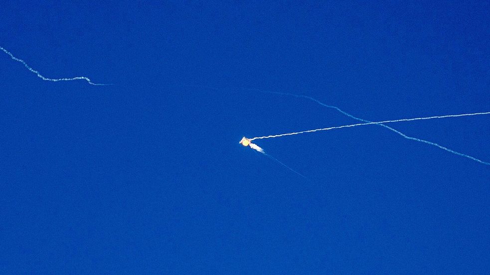 Die Luftabwehr des ukrainischen Militärn hat nach eigenen Angaben kaum mehr passende Raketen, um Russlands ballistische Geschosse abzufangen. (Archivbild) Foto: Evgeniy Maloletka