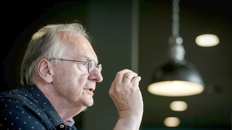 „Wenn permanent alles ganz furchtbar ist, hat man leichtes Spiel mit der Ankündigung, ein Land vom Kopf auf die Füße stellen zu wollen“, sagt Reiner Haseloff (CDU). Foto: Kay Nietfeld/dpa