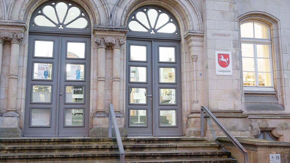 In einem Hotel in Osnabrück soll ein 28-jähriger Mann in der Nacht zum Neujahrstag 2025 eine Frau vergewaltigt haben. Foto: Friso Gentsch/dpa