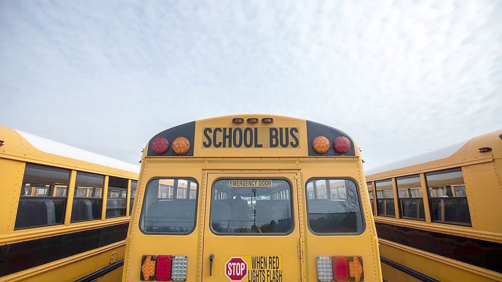 Das Mädchen war auf dem Weg zur Grundschule. Foto: IMAGO/Ryan C. Hermens