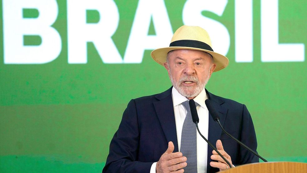 Der brasilianische Präsident Luiz Inácio Lula da Silva feiert die Entdeckung von Erdöl vor Brasiliens Nordküste. (Archivbild) Foto: Eraldo Peres