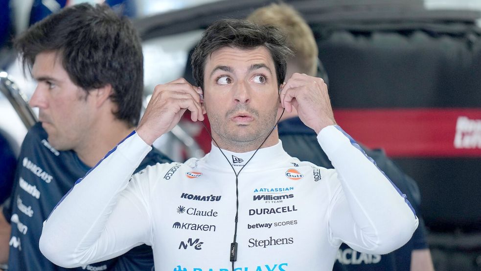 Nun ist klar, für welches Team Carlos Sainz auch im kommenden Jahr fahren wird. (Archivbild) Foto: Eugene Hoshiko