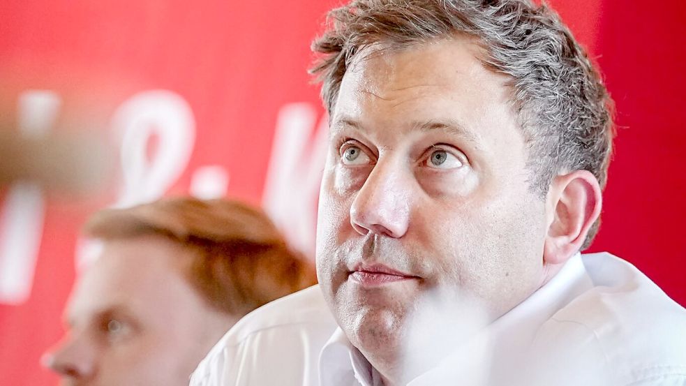 Dem Vorsitzenden fehlt breiter Rückhalt der SPD-Basis. Foto: Kay Nietfeld/dpa