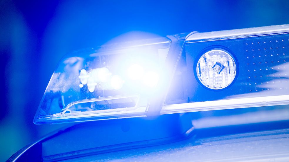 Die Polizei war in Moordorf im Einsatz. Symbolfoto: Lino Mirgeler/dpa