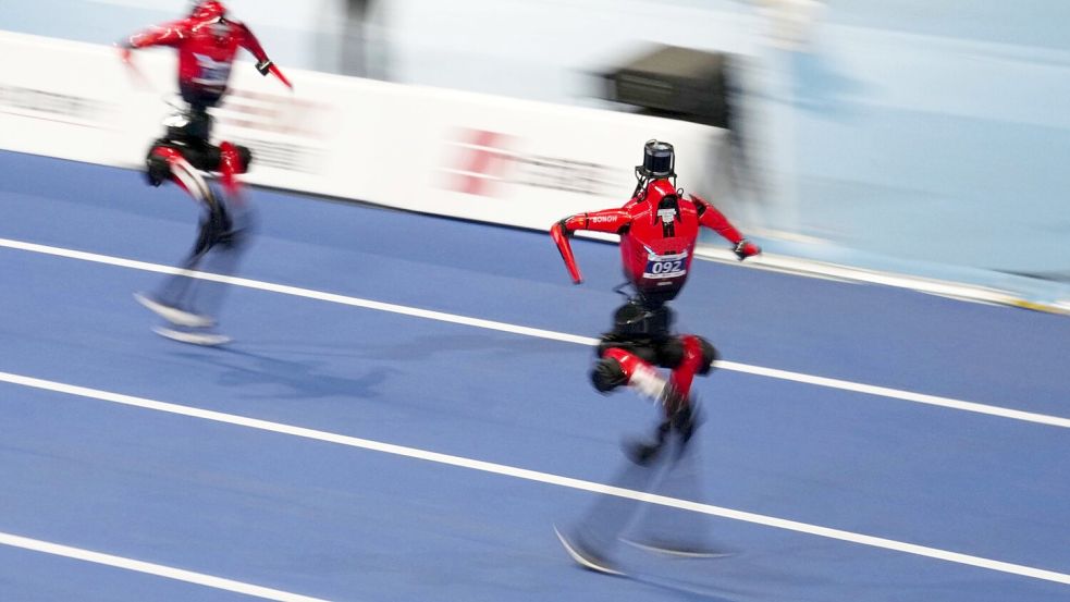 Auch beim 400-Meter-Lauf wurde der von einem Menschen erstellte Rekord gebrochen. Foto: -/kyodo/dpa