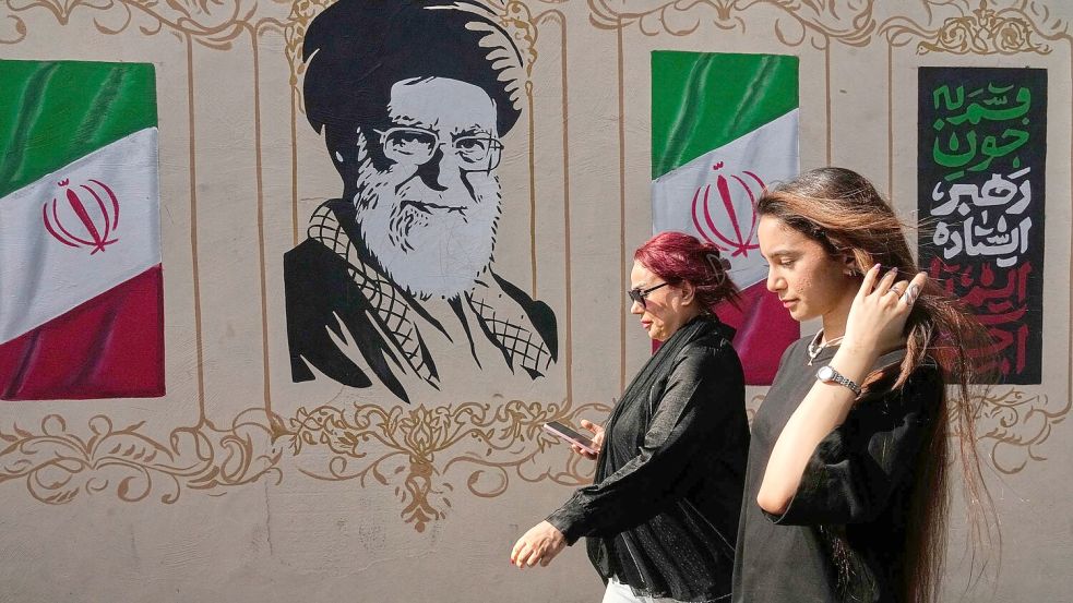 Trotz Irans ausgeklügelten Systems zur Umgehung von Sanktionen bekommt die Bevölkerung die wirtschaftliche Schieflage in Form gestiegener Preise deutlich zu spüren. (Archivbild) Foto: Vahid Salemi