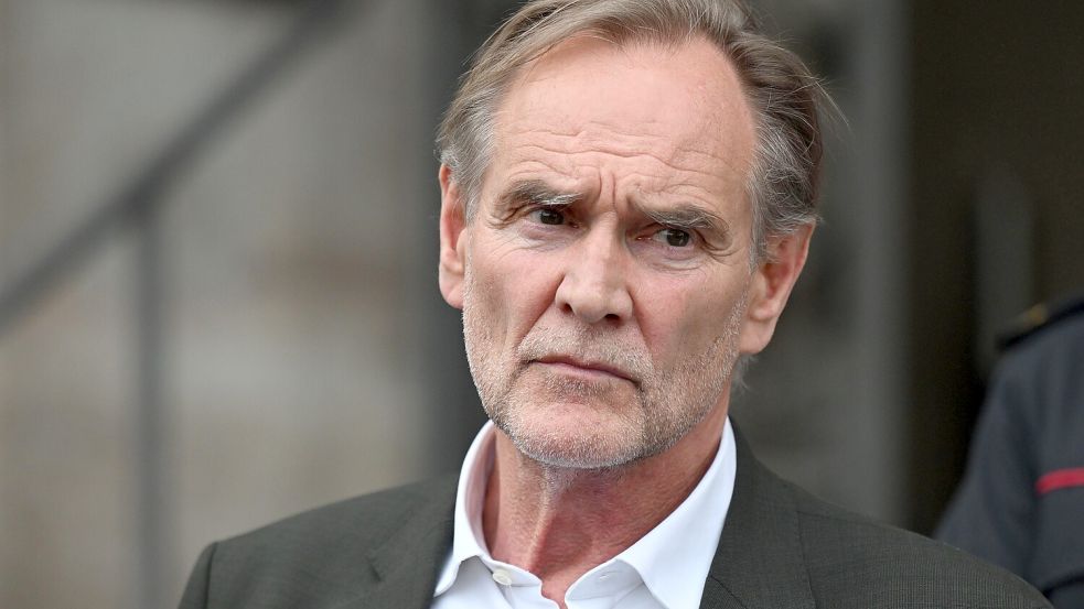 Ja, Städte müssen mit der AfD zusammenarbeiten, falls sie in Sachsen-Anhalt mit einer absoluten Mehrheit regieren kann. „Aber es gibt Grenzen“, sagt Burkhard Jung, Präsident des Deutschen Städtetags. Foto: dpa/Hendrik Schmidt