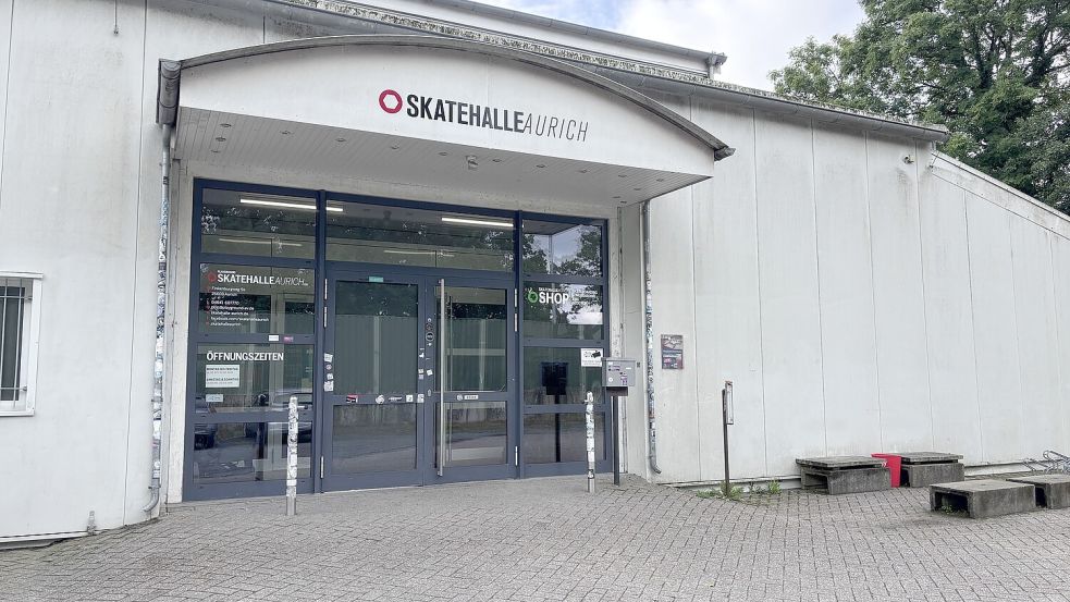 Der Eingang der Skatehalle Aurich am Finkenburgweg. Foto: Christin Wetzel