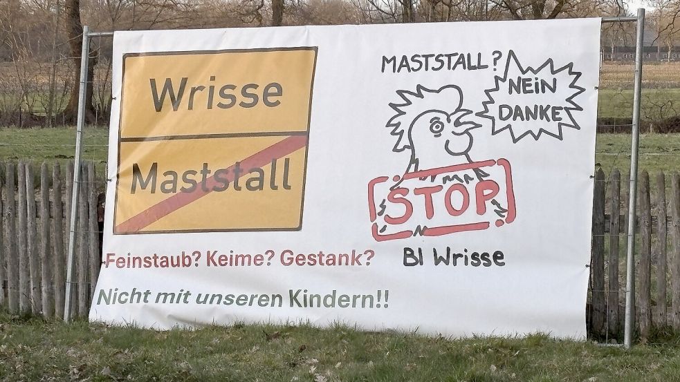 In Wrisse kämpft eine Bürgerinitiative gegen die Ansiedlung eines Hähnchenmaststalls in der Nähe der Wohnbebauung. Foto: Karin Böhmer